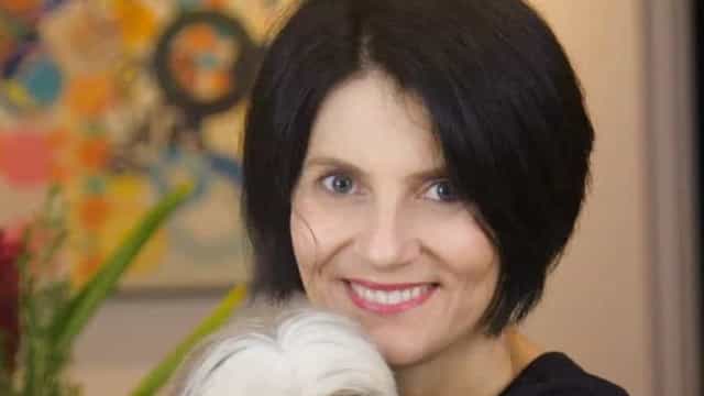 Viúva de Chico Anysio deixa a UTI após internação por Covid-19