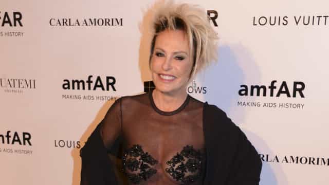 Com Covid-19, Ana Maria Braga recebe surpresa dos amigos