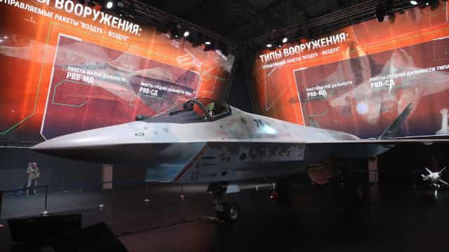 Rússia lança novo caça de 5ª geração de olho em mercados emergentes