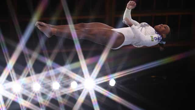 Rebeca Andrade dá show, vai a 3 finais e só fica atrás de Biles no ranking geral