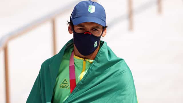 Como Medina, Kelvin se irritou por veto à esposa nas Olimpíadas e brigou com confederação