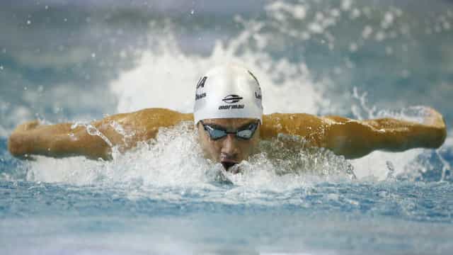 Nadador brasileiro Leonardo de Deus avaça às semifinais nos 200 metros borboleta