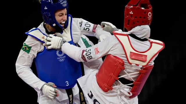 Milena Titoneli perde de marfinense e fica sem medalha de bronze no tae kwon do