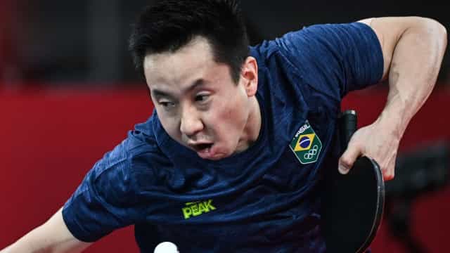 Gustavo Tsuboi perde nas oitavas e está eliminado do tênis de mesa nas Olimpíadas