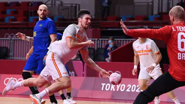 Brasil perde 3ª seguida no handebol masculino e se complica nos Jogos de Tóquio