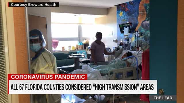 Mãe mostra filha de 15 anos na UTI como forma de alerta contra Covid