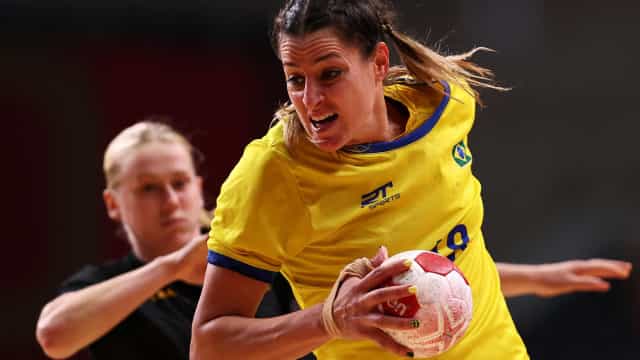 Brasil perde da Suécia e sofre segunda derrota consecutiva no handebol feminino