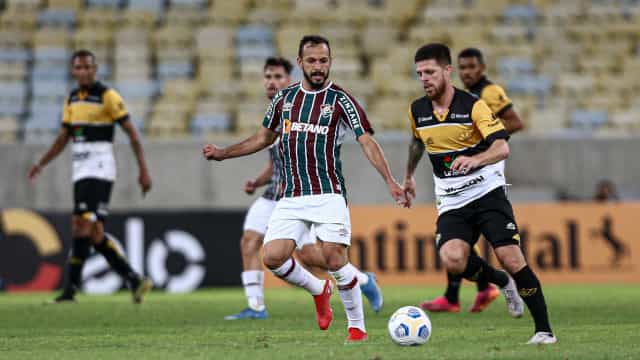 Fluminense alivia crise com boa vitória sobre Criciúma e vaga na Copa do Brasil