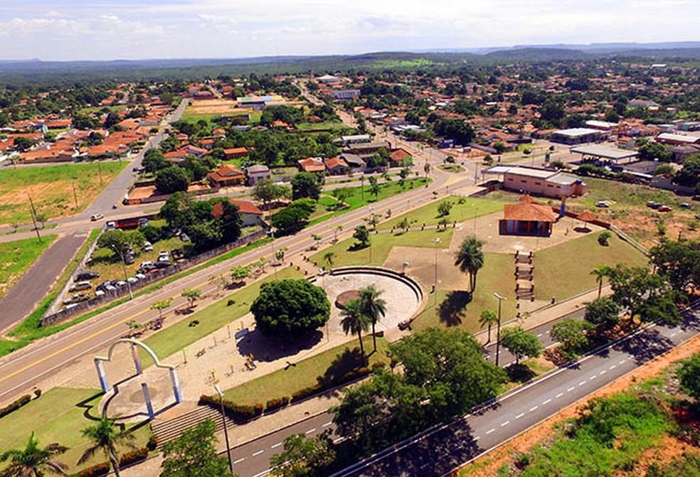 Guiratinga comemora 88 anos com parcerias estaduais em infraestrutura, saúde e segurança