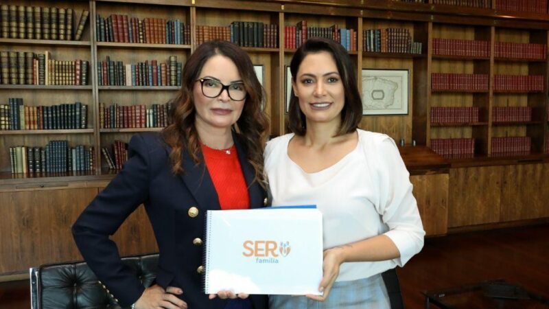 Ações da primeira-dama Virginia Mendes são destacadas por Michelle Bolsonaro