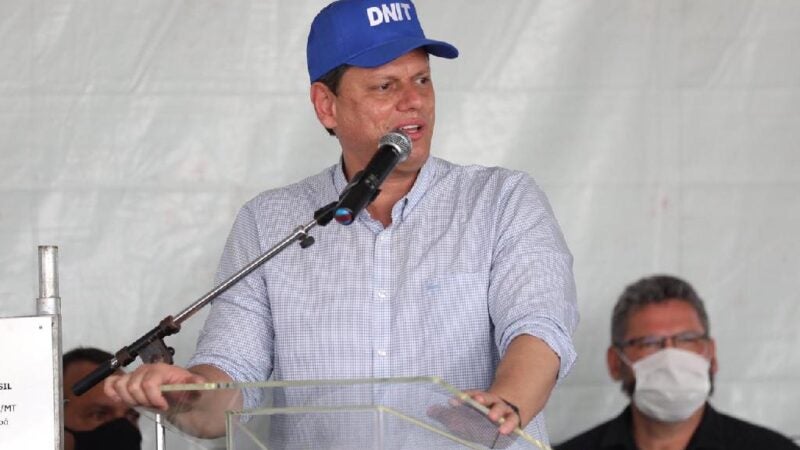 Ministro: “O Estado tem feito um trabalho vigoroso em asfaltamento e agora na malha ferroviária”