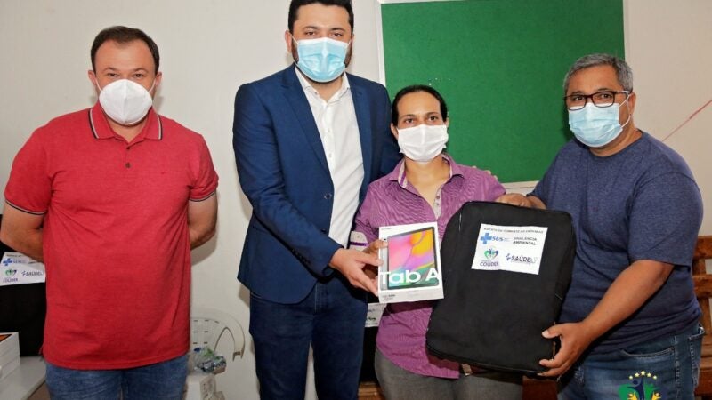 AGENTES DE ENDEMIAS RECEBEM EQUIPAMENTOS PARA AGILIZAR AÇÕES DE PREVENÇÃO ÀS DOENÇAS