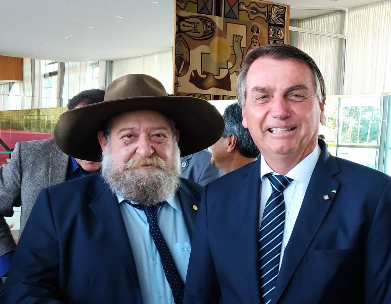 Deputado Federal Nelson Barbudo compromissado com o eleitor votou favorável a Pec 135