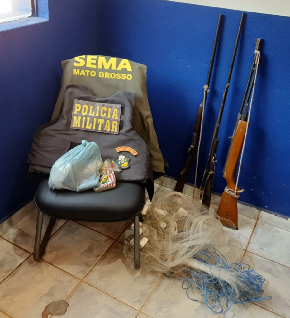 Sema e PM apreende rede de pesca e armas em área de proteção permanente