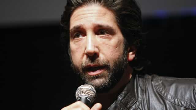 David Schwimmer e Jennifer Aniston não estão namorando, diz assessoria