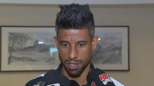 ONG de Léo Moura, ex-Flamengo, lidera verbas de Bolsonaro ao esporte