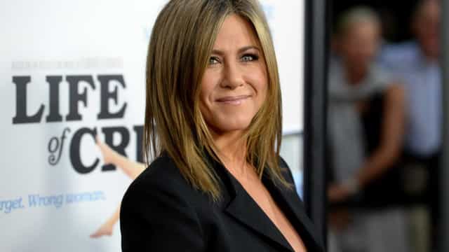 Jennifer Aniston corta relações com pessoas que dizem não à vacinação