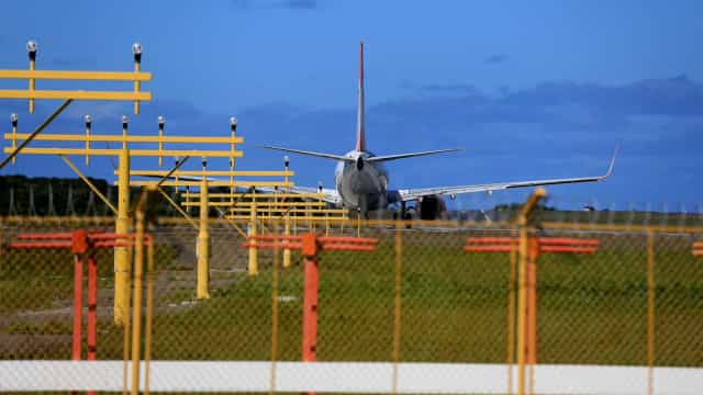 Anac reajusta tarifas dos aeroportos de Porto Alegre e Fortaleza