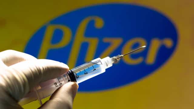 Falta seringa para vacina da Pfizer em 3 estados e no DF, diz conselho de secretários