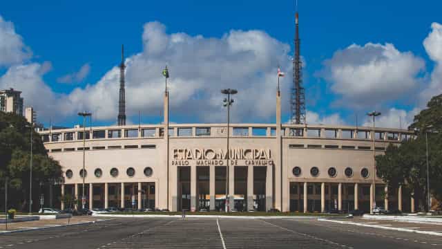 Doria diz que vai liberar público em estádios de SP a partir de 1º de novembro