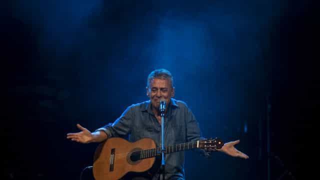 Aos 77 anos, Chico Buarque vai se casar com a advogada Carol Proner