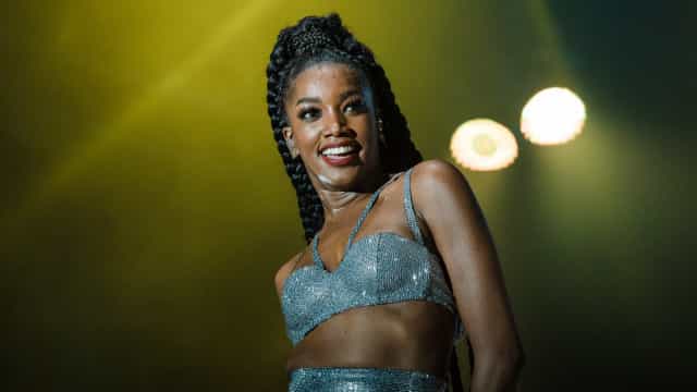 Iza é confirmada no Rock in Rio e lembra que foi ao festival dez anos atrás