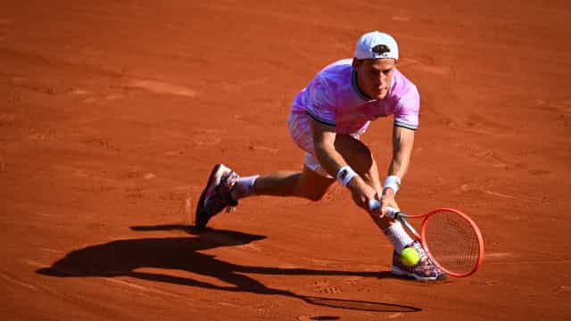 Com dores no pé, Nadal desiste de disputar Masters 1000 de Toronto