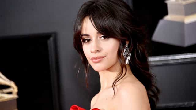 Camila Cabello nega noivado com Shawn Mendes