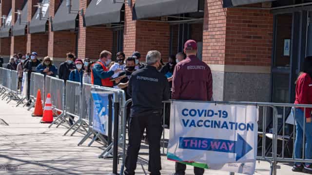 EUA aplicarão 3ª dose de vacinas da Covid a partir de 20 de setembro