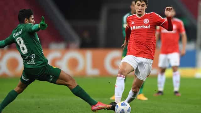 Internacional sofre pressão no Beira-Rio e empata sem gols com o Cuiabá