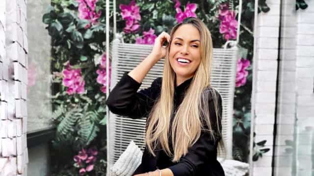 Sarah Andrade diz não ter se vacinado ainda por falta de comprovante de residência