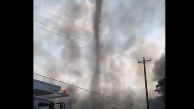 Vídeo flagra ‘tornado de fumaça’ em incêndio no Alabama