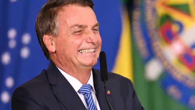 Bolsonaro veta projeto de lei que suspendia despejo até 31 de dezembro