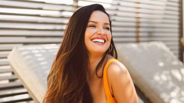 Juliette se muda para mansão no Rio e inunda imóvel após poucas horas