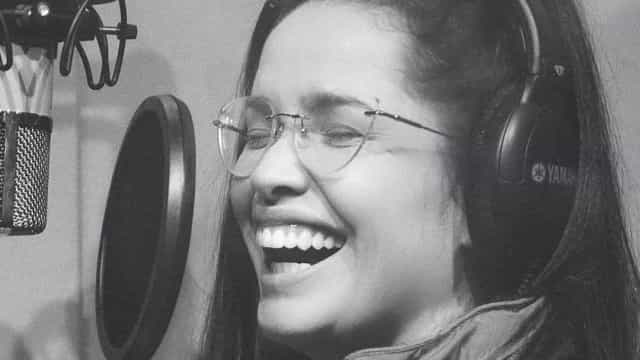 Juliette revela lista com músicas de seu 1º EP e ganha elogios de Anitta