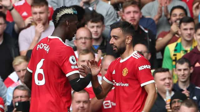 Bruno Fernandes brilha, e Manchester United estreia com goleada no Inglês