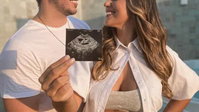 Vivian Amorim anuncia gravidez do primeiro filho