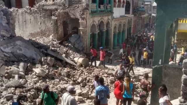 Número de mortos em terremoto no Haiti sobe para quase 2 mil