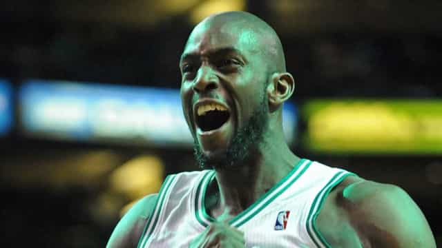 Boston Celtics anuncia que aposentará camisa 5 de Kevin Garnett nesta temporada