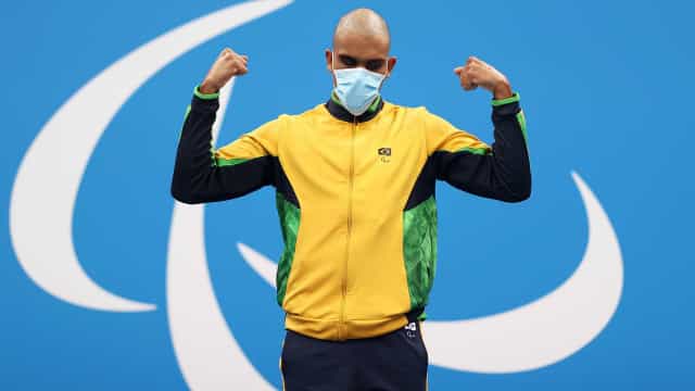 Wendell Belarmino vence prova dos 50m livre classe s11 e conquista ouro em Tóquio