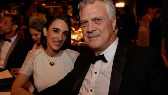 Amor não tem idade: Celebridades que se casaram depois dos 50!