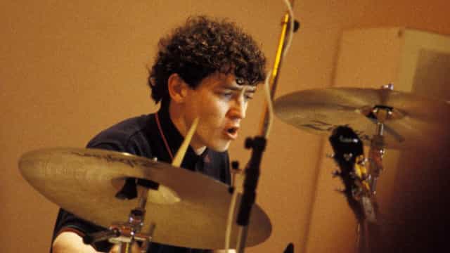 Tony McCarroll, ex-Oasis, é hospitalizado após sofrer ataque cardíaco