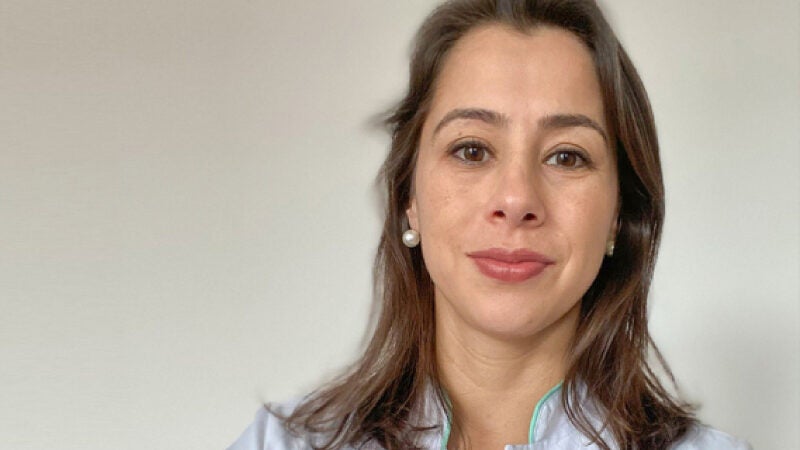 Professora é indicada a prêmio internacional por pesquisa sobre câncer