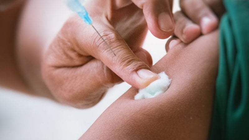 Moderna começa primeiros testes da vacina contra HIV em humanos