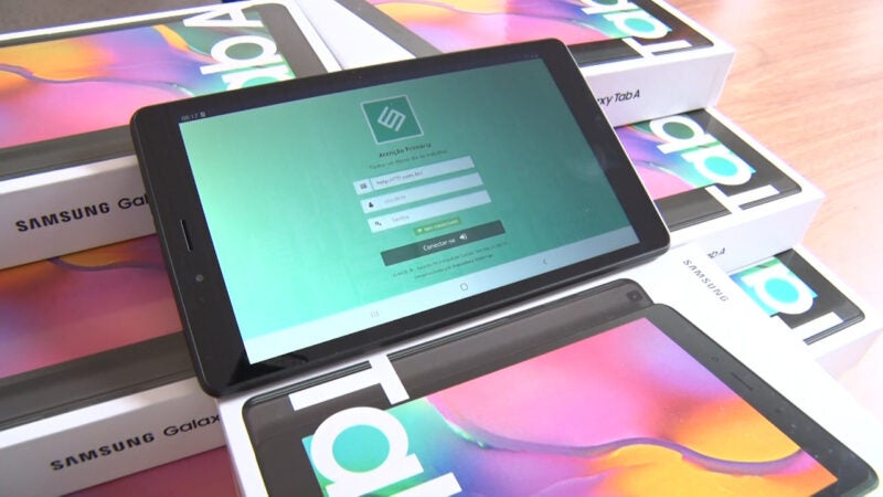 A Secretaria Municipal de Saúde de Guarantã do Norte realiza a entrega de tablets para Agentes de Saúde