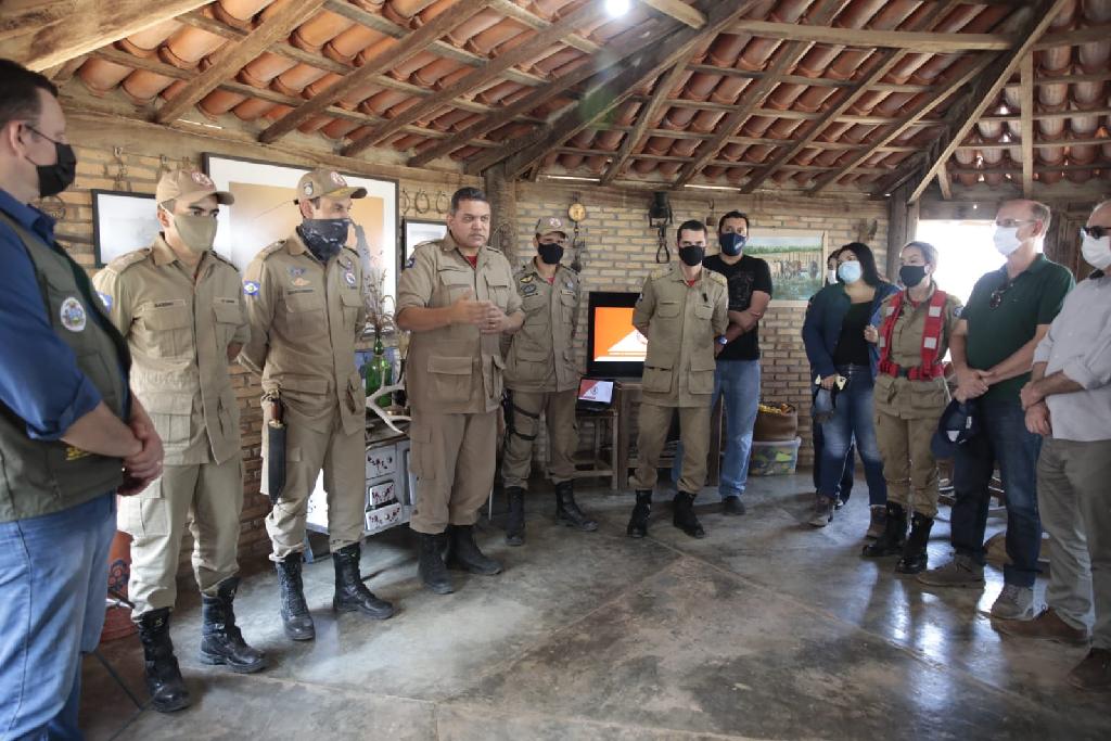 Governo apresenta ao Legislativo estrutura e ações de combate aos incêndios em MT