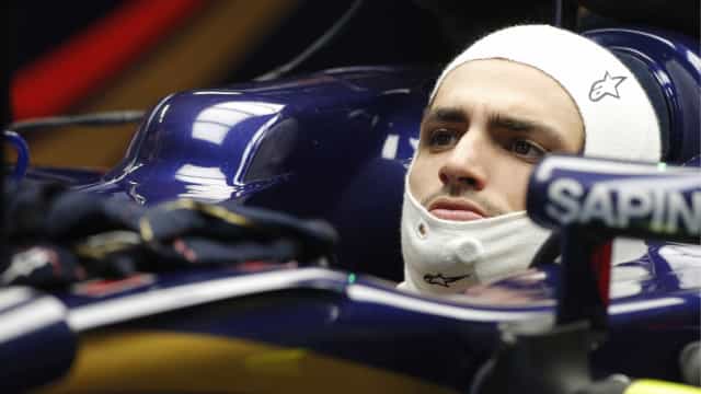 Sainz Jr. diz não querer ser um Barrichello na F-1 e mira título com a Ferrari