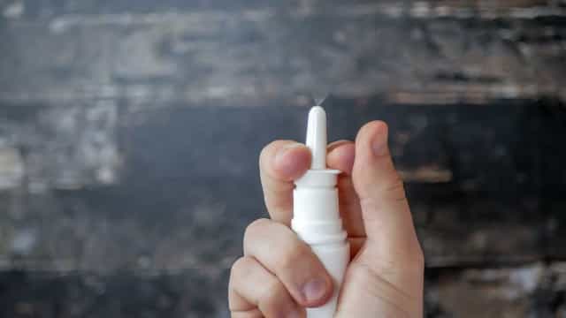 Spray nasal contra covid-19 é desenvolvido no Brasil
