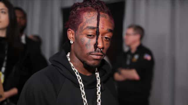 Fãs arrancam diamante implantado na testa de rapper Lil Uzi Vert
