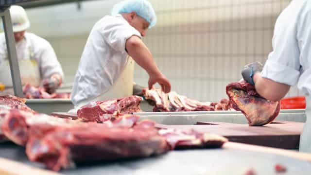 ‘Vaca louca’ faz País suspender vendas de carnes à China